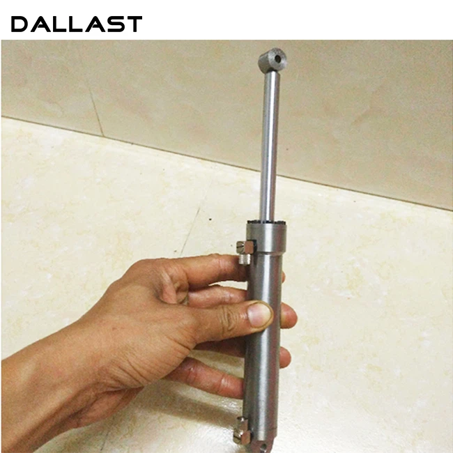 Mini krátky hydraulický ram